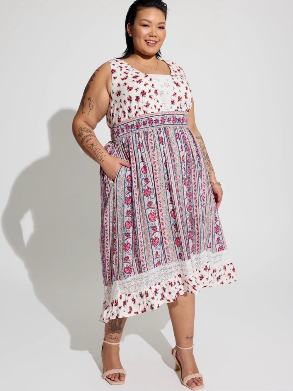 Torrid Maxi Cottagecore Prairie Dress Hi Low Lace Floral Red & White Size 1X